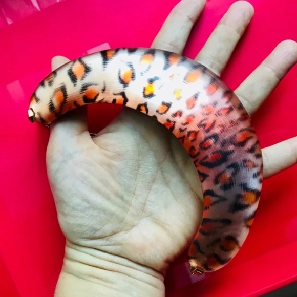 Rare Alexis Bittar Leopard Lucite Collar Necklace - Picture 2 of 4